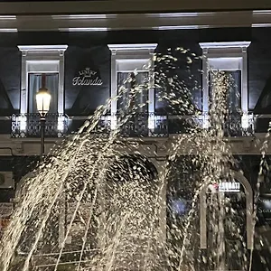 Alojamento de Acomodação e Pequeno-almoço Luxury Iolanda, Catânia
